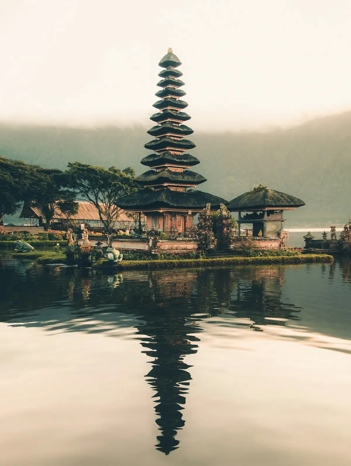 Ubud Jungle Romance: Private Pool Villas, Waterfalls & Floating Breakfasts